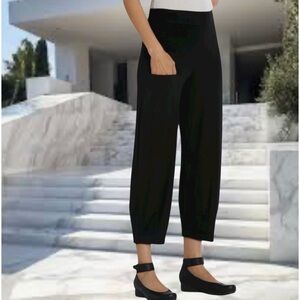 F.H. Clothing Co S black comfy crop pant